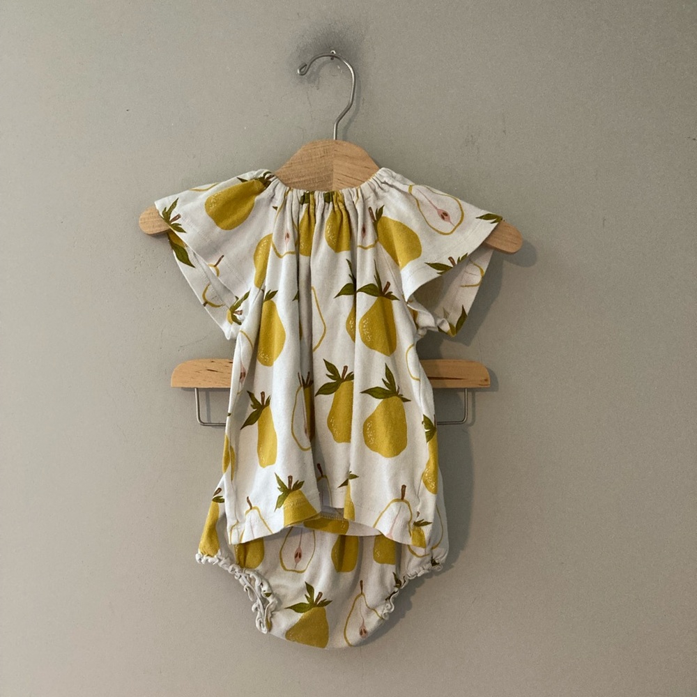 $14 ADD ON MILKBARN‎ Baby pear Set Little Sleepies Kyte Baby Posh Peanut